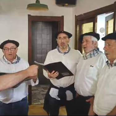 Zornotzako eta Durangoko otxoteek tabernarik taberna girotuko dituzte Zornotzako kaleak