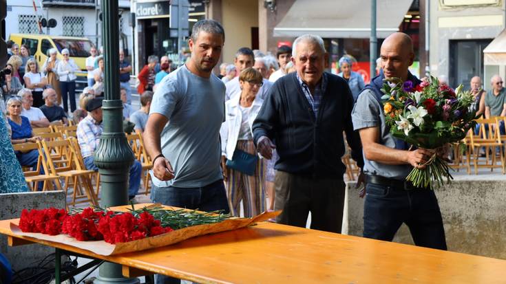 Frankismoaren biktimak omendu dituzte Berrizen