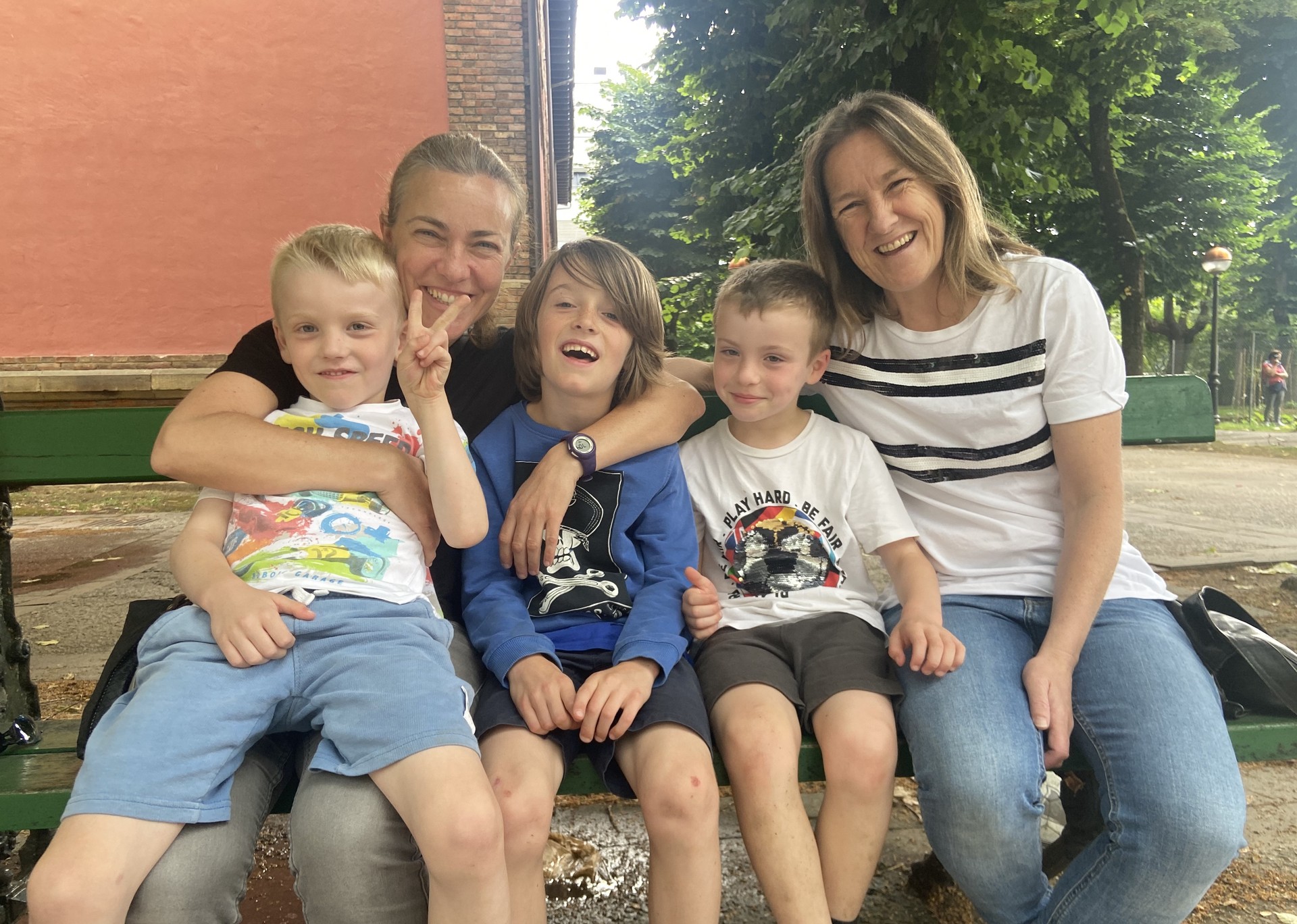 “LGTBI familien ikusgaitasuna lantzea urgentea da, umeek erreferenteak izan ditzaten”