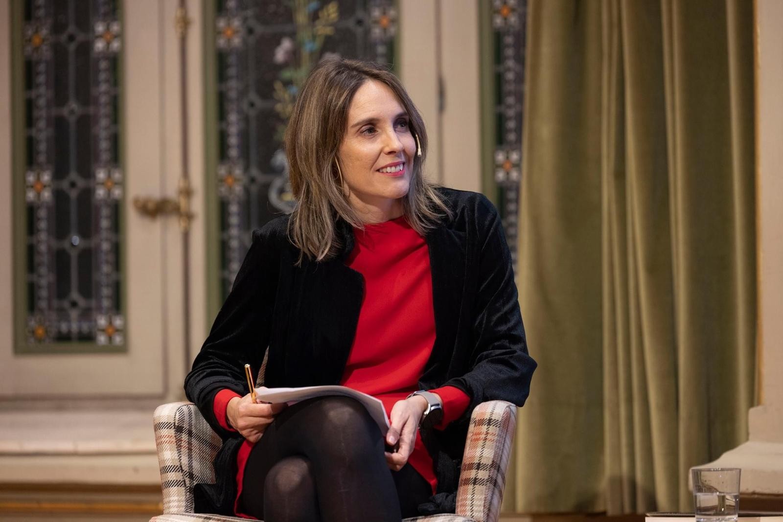 Leire Bilbao: "Sari hau idazle moduan egindako ibilbidearen errekonozimendua dela uste dut"