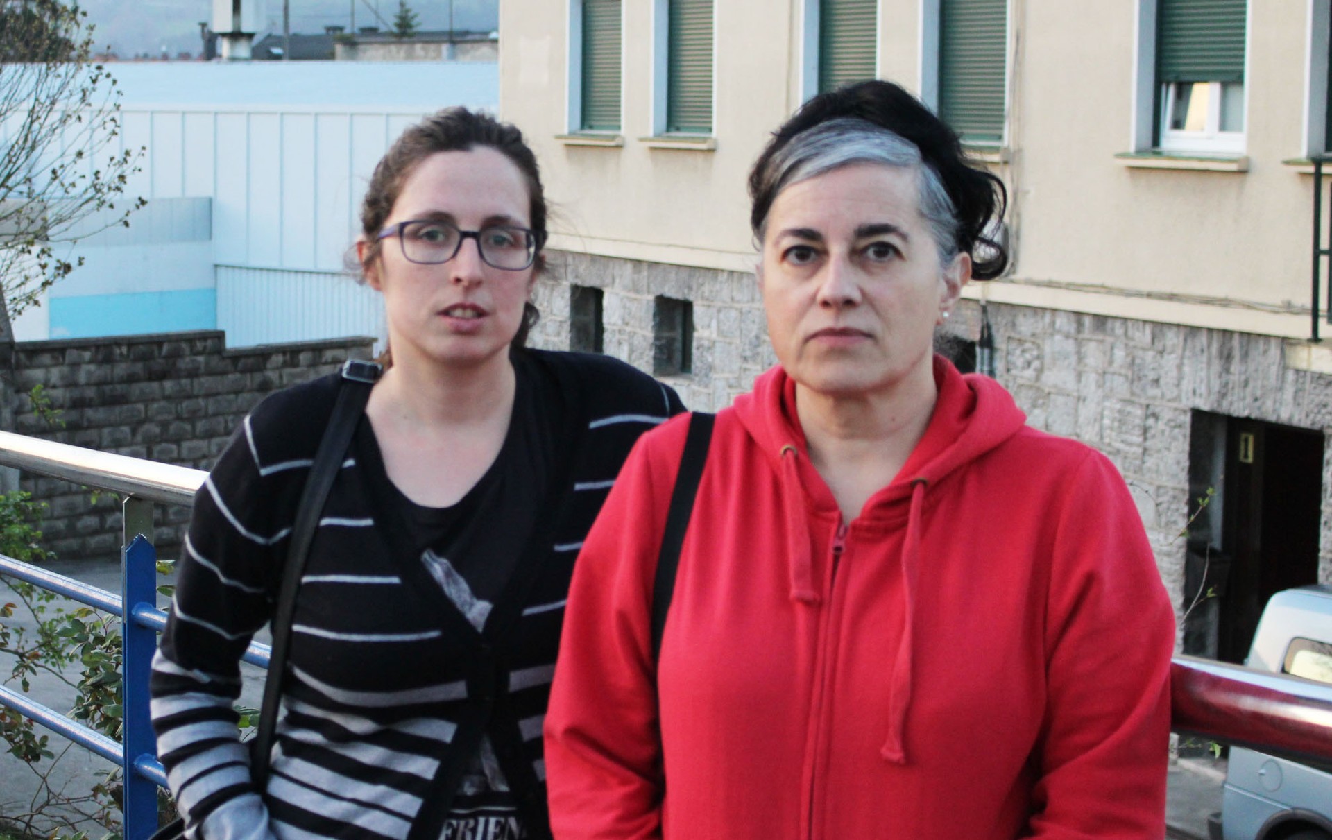 “San Faustoko zonalde hau etxez bete behar dute, eta fabrikak hemen utziko dituzte?”