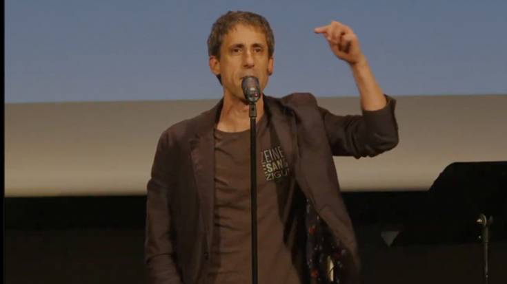 'Zerbait sartu zait begian'