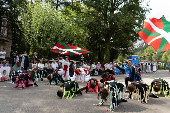 Izurtzarrak jaietan murgilduko dira gaur, arratsaldeko txupinazoagaz batera