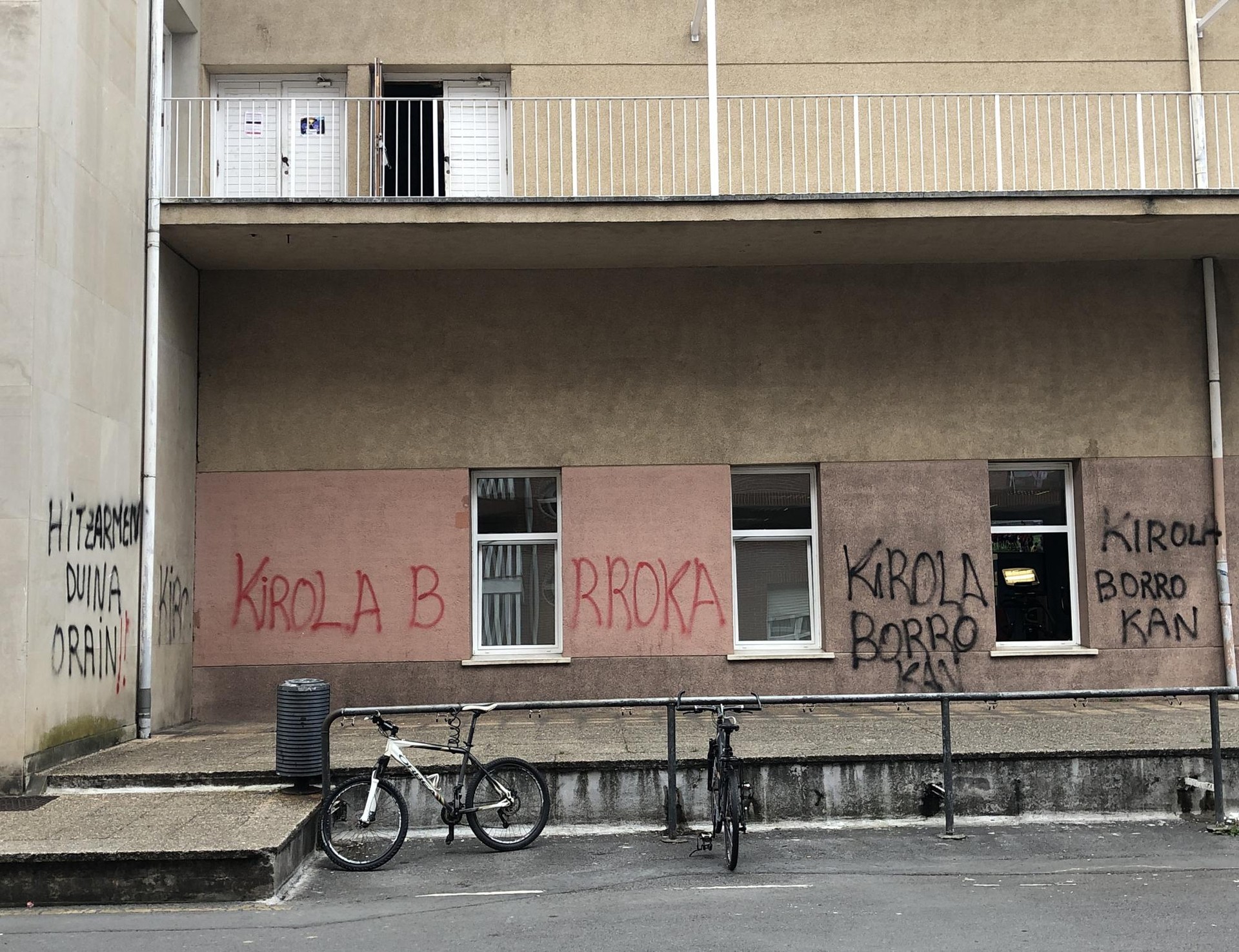 Elorrioko kiroldegiko langileek manifestazioa egingo dute ekainaren 10ean