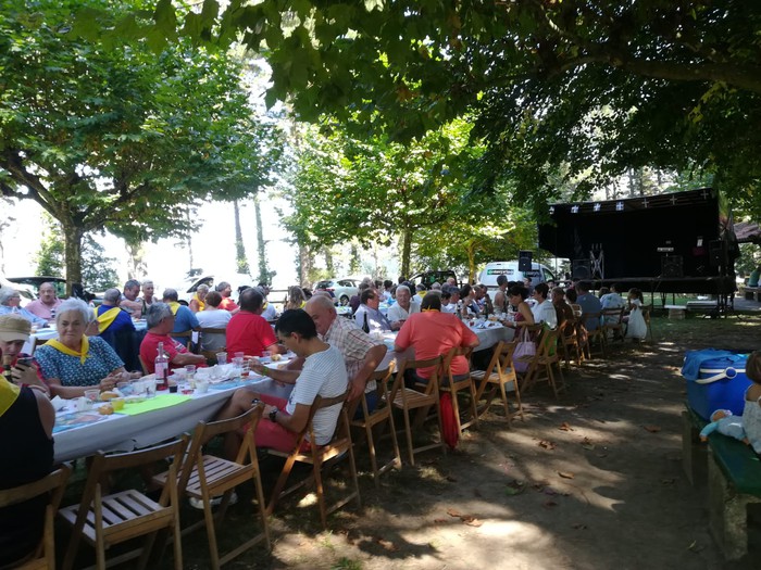 Izurtzako jaiei Santa Agedan eman diete segida - 12