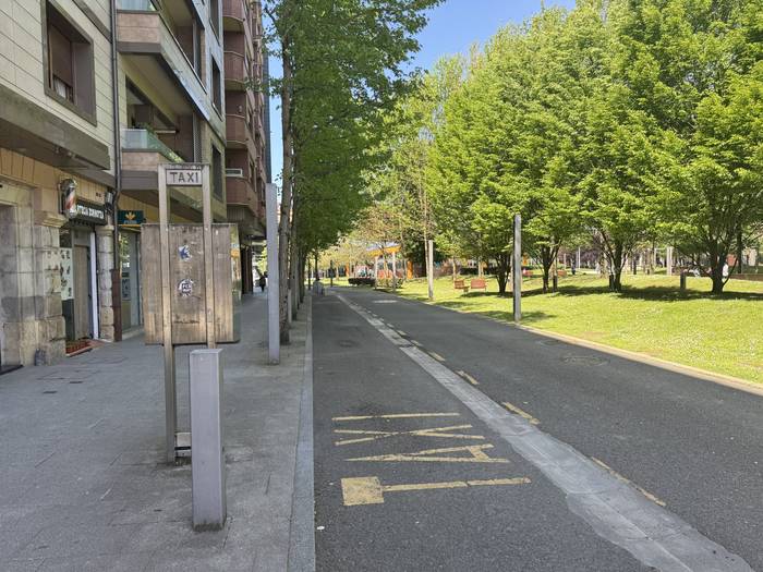 Auzotaxiaren zerbitzua urte osora zabalduko dute Zornotzan, 24 orduz eta bidaia gehiagorekin