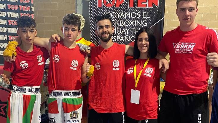 Oliveira eta Sanchez dominekin bueltatu dira Espainiako kickboxing txapelketatik