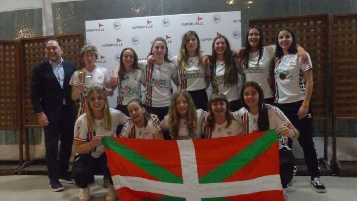 Eskualdeko pilotariek zaku bete domina irabazi dute Argentinan Euskal Selekzioarekin