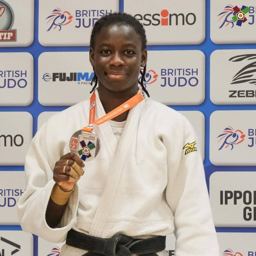 Deniba Konare Europako judo txapelketara sailkatu da bere ibilbidean lehenengoz, Europako Kopan zilarra irabazi ostean