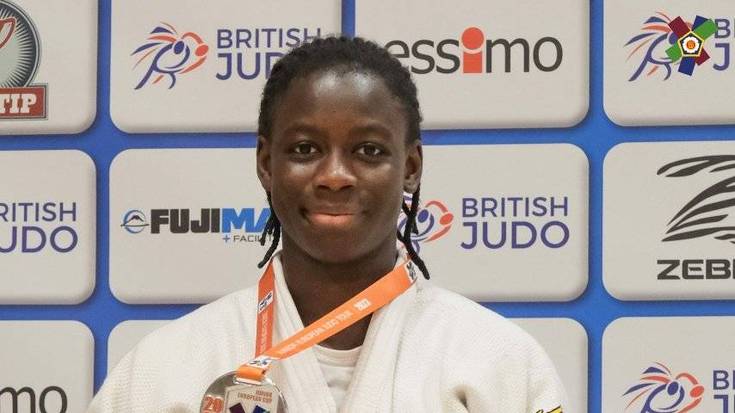Deniba Konare Europako judo txapelketara sailkatu da bere ibilbidean lehenengoz, Europako Kopan zilarra irabazi ostean