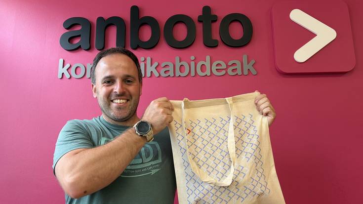 Oier Azkarraga da Egunean Behin jokoko 'Anboto (Durangaldea)' taldeko zazpigarren irabazlea