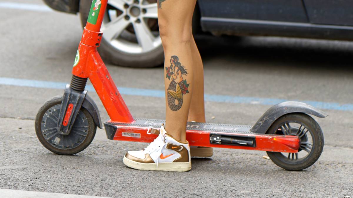 Patinetea, beste ibilgailuen pare