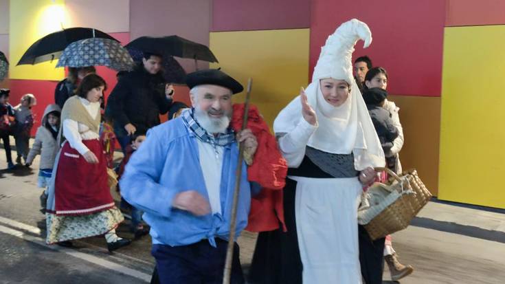 [ORDUTEGIA]: Badatoz Olentzero eta Mari Domingi