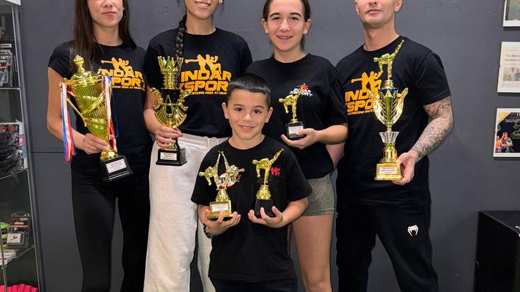 Eskualdeko kirolariak erreferente kickboxing eta muay thai modalitateetan