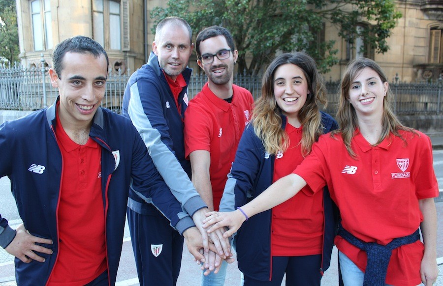 “Athletic taldean jokatzea ilusioz hartu dugu, baina baita erantzukizunez ere”