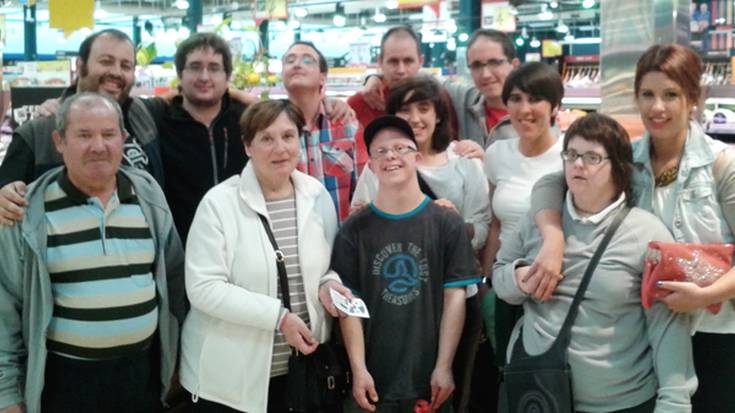 Eroskiren otzaragaz, 2.500 euro lortu ditu Geu Bek