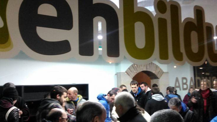 Egoitza berria zabaldu du Ezker Abertzaleak, San Prudentzio kalean
