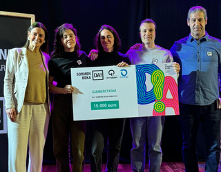 Ainhoa Olasoren, Usue Egiaren eta Mikel Urdangarinen proiektua Sormen Bekan irabazle