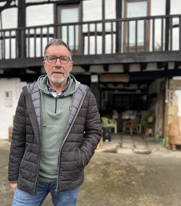 "Sagardotegia familian geratzea gura nuen"