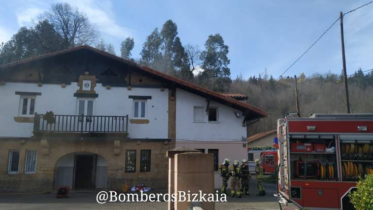 Zornotzako adin txikikoen zentroan sua piztu da