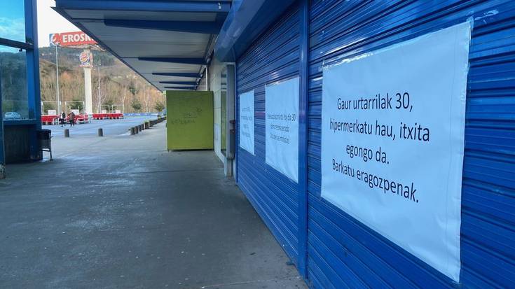 [ARGAZKI GALERIA] Durangaldean grebak jarraipen zabala izan duela diote sindikatuek