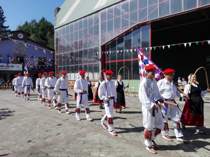 Mendi Gain dantza taldeak 50. urteurrena ospatu du - 5