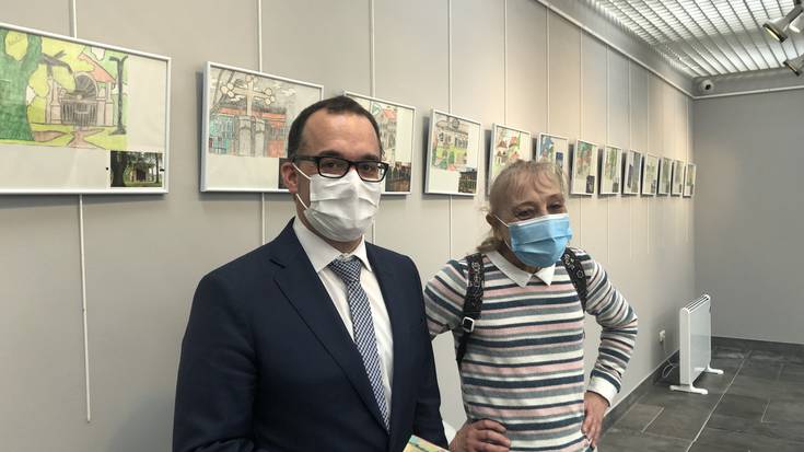 Zumelegi zentroko egoiliarren obrak ikustera hurbildu da Elorriora Gizarte Ekintza diputatua