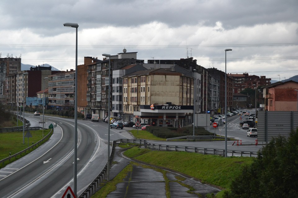 Bidebarrietatik Maspera oinez igarotzeko bidea hobetuko dute Iurretan