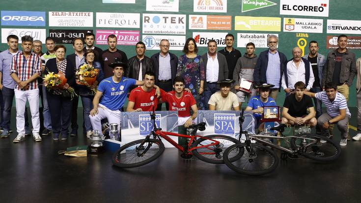 Iker Salaberria goizuetarrak bigarren urtez jarraian irabazi du Biharko Izarrak txapelketa