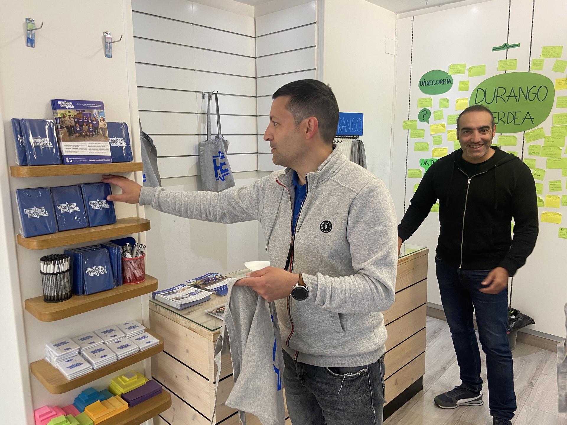 Herriaren Eskubideak 10 proposamen aurkeztu ditu Durango "bizi gura izateko lekua" izan dadin