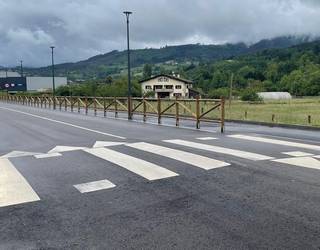 Urkizuaran kaleko lanak amaituta, paseorako gune berria dute Elorrion