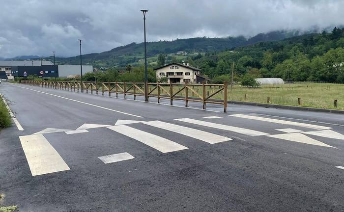 Urkizuaran kaleko lanak amaituta, paseorako gune berria dute Elorrion