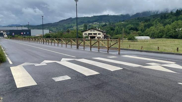 Urkizuaran kaleko lanak amaituta, paseorako gune berria dute Elorrion