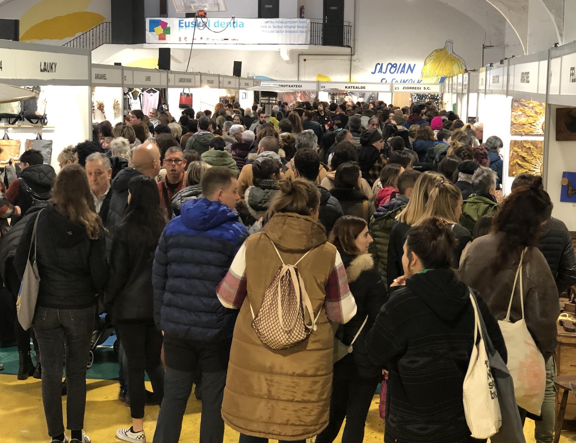 Euskal Dendak iaz baino postu gehiago izango du; euretariko sei Durangaldekoak dira eta hiru estreinakoz joango dira
