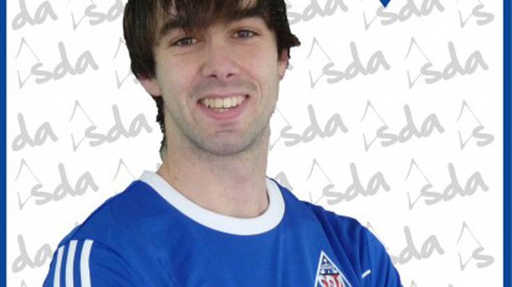 Amorebieta taldeko Jon Gaizka Apraizek futbola utzi du bihotz arazoengatik