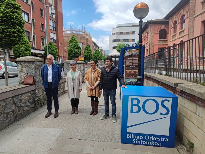Bilbao Orkestra Sinfonikoaren mendeurrena ospatzeko erakusketa jarri dute Bartolome Ertzilla kontserbatorioan