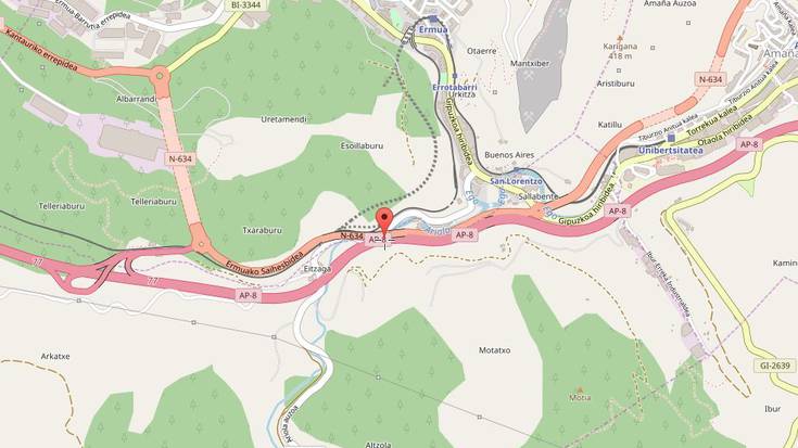 Motorzale bat Galdakoko ospitalera eraman dute Zaldibarren izandako istripu baten ondorioz