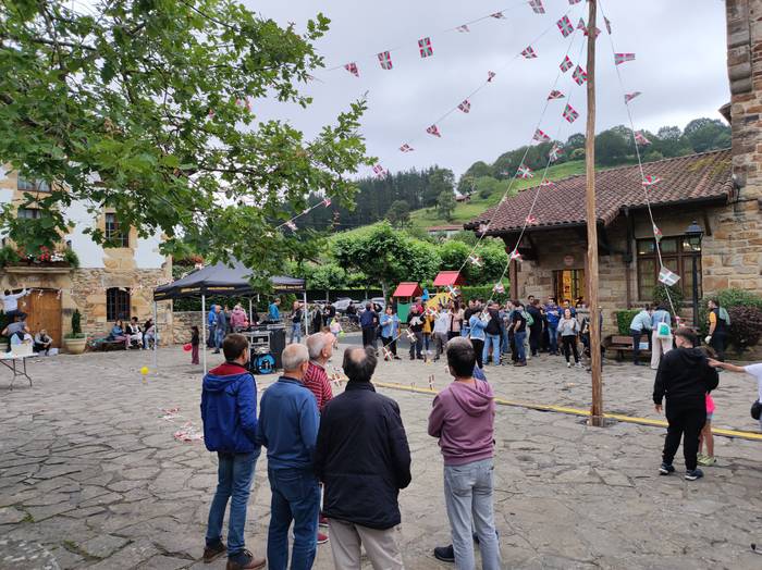 [EGITARAUA] Axpeko San Joan jaiak ate joka daude; ekainaren 20tik 24ra izango dira