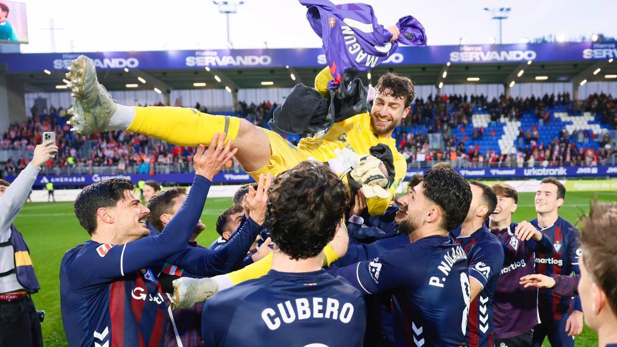 Jon Mikel Magunagoitia atezain zornotzarrak kontratua berritu du Eibarrekin