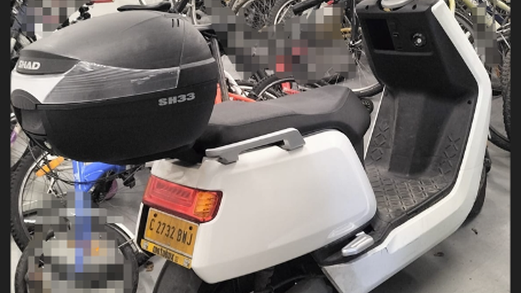 Durangoko Udalak ziklomotor elektriko bat aterako du enkantera
