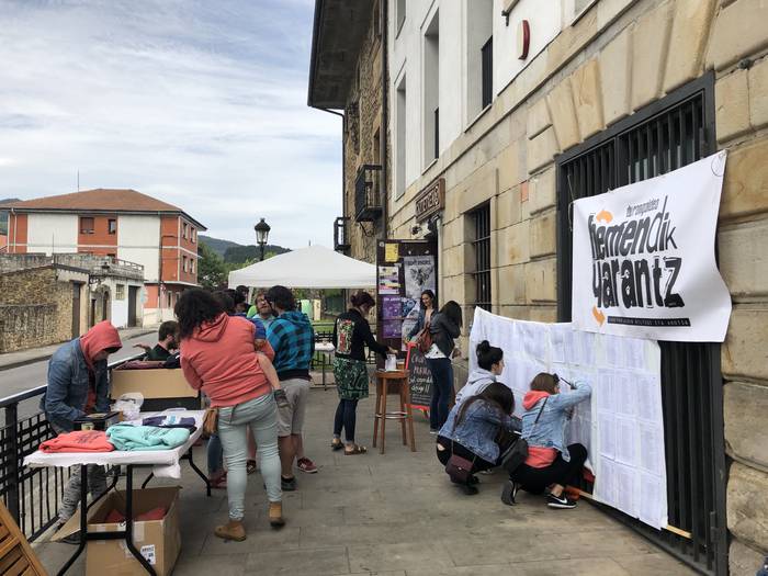 Hemendik Harantz elkarteak antolatuta, elkartasun jaialdia ospatuko dute ekainaren 11n