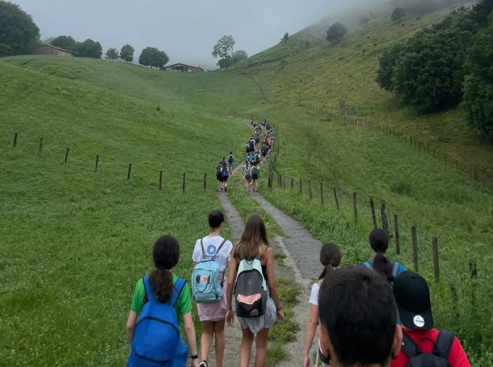 Berbarok leku eta ekintza berriak batu ditu udalekuetako eskaintzara