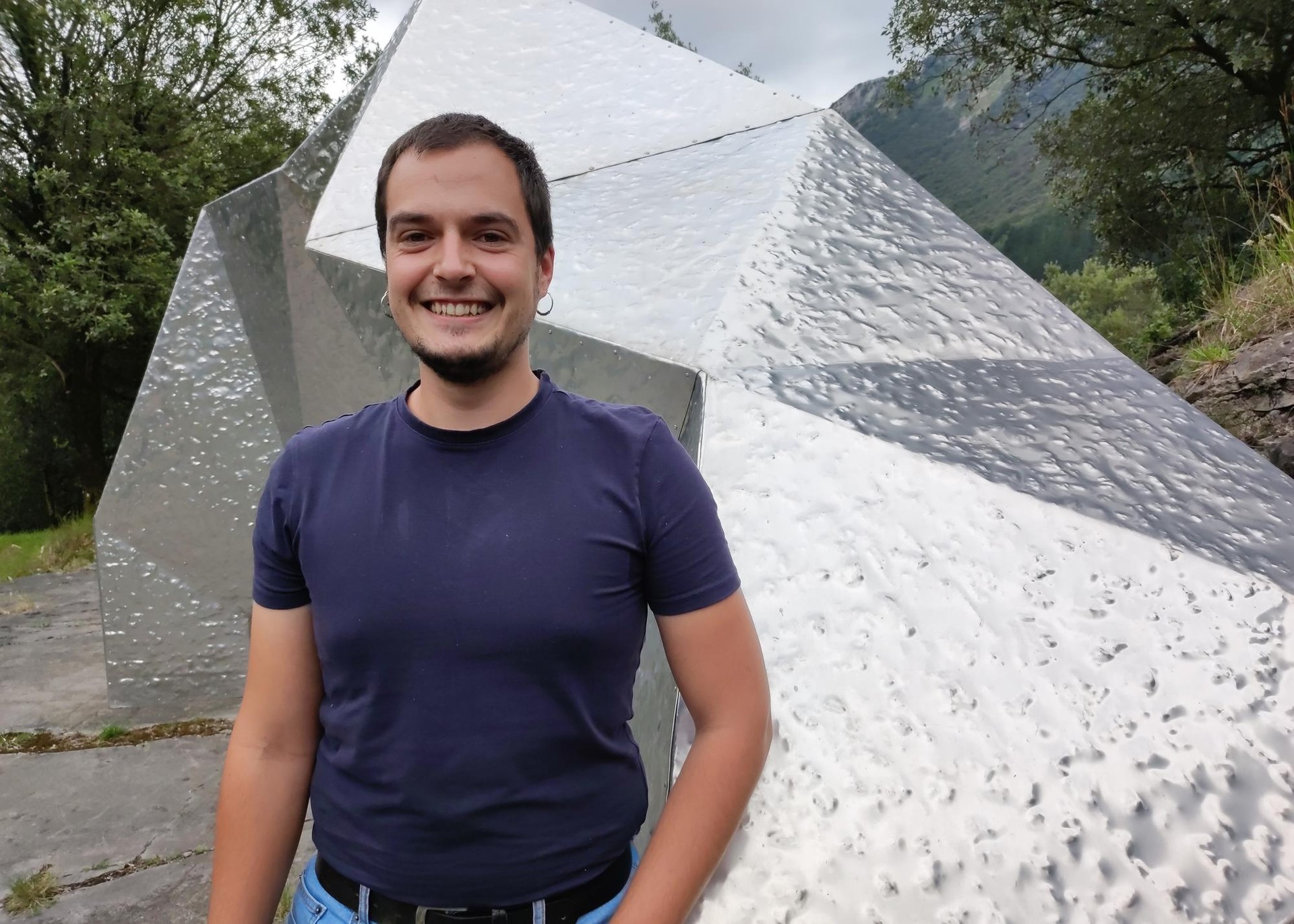 “Ekainean 212 bisitari izan ditugu; behin Madrilgo galerista batzuk etorri ziren”