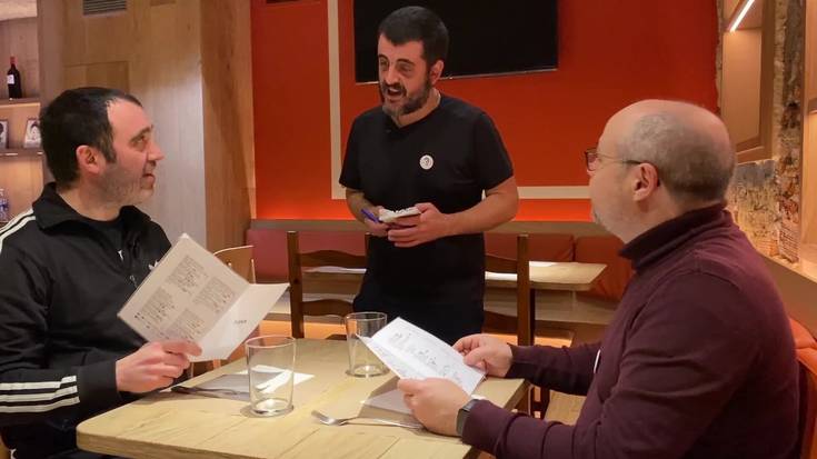 [BIDEOA]: "Barkatu, 'Belarriprest naiz'; egidazu euskaraz, mesedez"