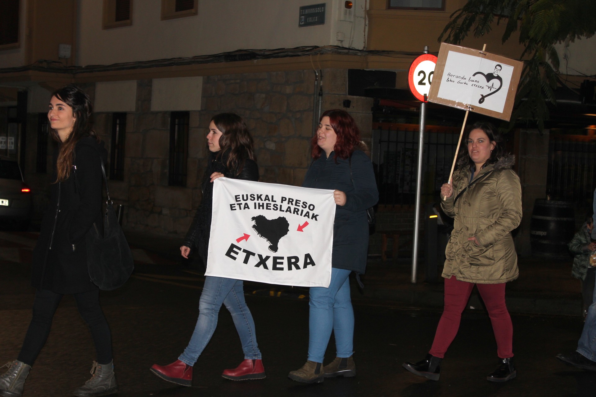 Gorka Fraile Euskal Herrira ekartzeko eskaera ez du tramitera onartu Konstituzionalak