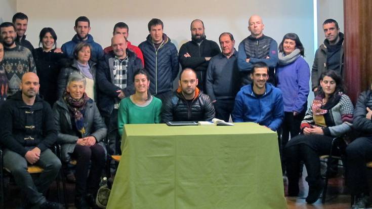 Udal gobernuak "abadiñarren zati handi bat alboratzen" duela salatu du EH Bilduk