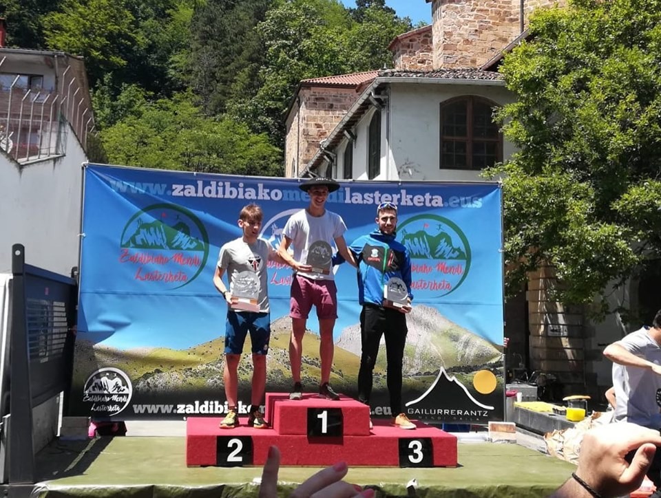 Gartzen Elejabarrieta bizkorrena Zaldibiako mendi lasterketan