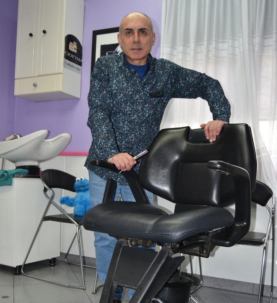“Zoritxarrez, Ronaldok egindako orrazkera guztien arrastoari jarraitu behar diogu; izugarria da!”