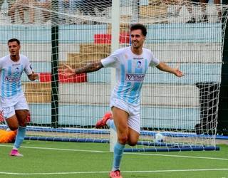 "Kalean 'Bomber' esaten didate; oso maitatua sentitzen naiz"