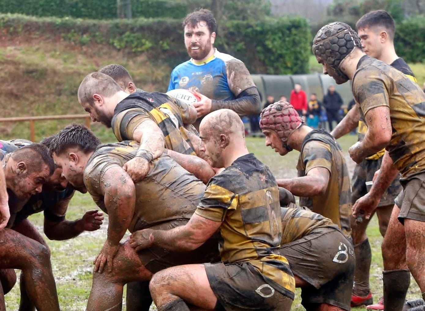 Betsaide Elorrio errugbi taldeak segurtatuta ditu lidertza eta play-offa
